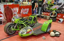 Renngespann. Motor: Suzuki (?). Foto: BMT (Berliner Motorrad Tage) Febr. 2020