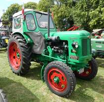 =Famulus 36 steht bei der Oldtimerausstellung in Gudensberg im Juni 2019