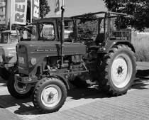 =Hela DS 40 steht bei der Oldtimerveranstaltung der  Alten Zylinder  in Hilders, Juni 2019