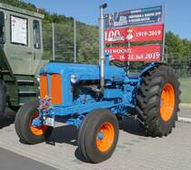 =Fordson Major, gesehen bei der Oldtimerveranstaltung der  Alten Zylinder  in Hilders, Juni 2019