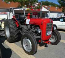 =MF 35, Bj. 1961, 32 PS, gesehen bei der Oldtimerveranstaltung der  Alten Zylinder  in Hilders, Juni 2019