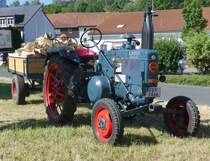 =Lanz D 1706, Bj. 1954, 17 PS, steht bei der Oldtimerveranstaltung der  Alten Zylinder  in Hilders, Juni 2019