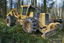 Holzrücktraktor Tigercat 610E wartet auf den nächsten Einsatz.  02.2020