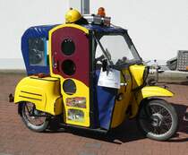 =Simson Duo, Bj. 1972, 3,5 PS, steht bei der Oldtimerveranstaltung der  Alten Zylinder  in Hilders, Juni 2019