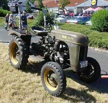 Bautz AS 120, Bj. 1954, 14 PS, gesehen bei der Oldtimerveranstaltung der  Alten Zylinder  in Hilders, Juni 2019