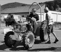 =Dexheimer Allrad 240, unterwegs auf dem Ausstellungsgelände bei der Oldtimerveranstaltung der  Alten Zylinder  in Hilders, Juni 2019