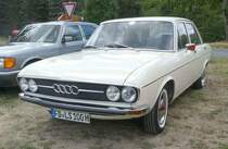 =Audi 100 LS, ausgestellt beim Oldtimertreffen in Ostheim, 07-2019