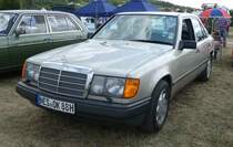 MB 260 E, Bj. 1988, ausgestellt beim Oldtimertreffen in Ostheim, 07-2019