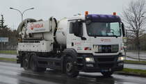 Ein MAN TGS 26.400 Abwasserspülfahrzeug der Fa. VEOLIA (ONYX) UMWELTSERVICE am 10.03.20 Schönefeld.