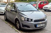 Chevrolet Aveo T300, aufgenommen in Pécs, August 2019.