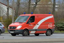 MB Sprinter (interne Bezeichnung LKW 1) der Berliner Feuerwehr für interne Transporte am 13.03.20 Berlin Marzahn.
