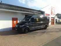 MAN TGE 3.100 von UPS am 19.03.2020 im Gewerbegebiet Chemnitz Planitzwiese.