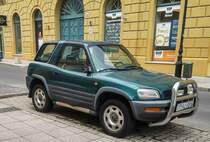 Toyota RAV4 der ersten Generation, fotografiert in Pécs (Ungarn), September, 2019.