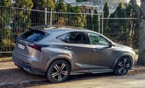 Rückansicht: Lexus NX. Foto: Januar, 2020, Budapest, Ungarn.