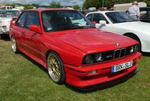 =BMW M 3 steht auf dem Austellungsgelände beim Oldtimertreffen in Ostheim, 07-2019