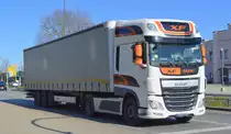 Polnischer Sattelzug mit einer DAF XF SILENT 460 PS EURO 6 Zugmaschine am 23.03.20 Brandenburg Hbf.