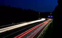 Verkehr auf der A831 in Blickrichtung Kreuz Stuttgart von der Brücke Katzenbachstraße am 22.05.2019 aufgenommen. 