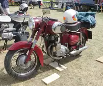 =Puch steht auf dem Austellungsgelände beim Oldtimertreffen in Ostheim, 07-2019