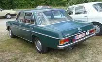 =MB 220 steht auf dem Austellungsgelände beim Oldtimertreffen in Ostheim, 07-2019