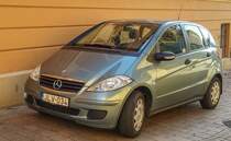 Mercedes-Benz A-Klasse der zweiten Generation, fotografiert in Pécs (HU), Oktober, 2019.