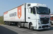 =MB Actros von EDRO TRANS steht auf einem Rastplatz an der A 45, 8-2019