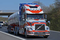 Volvo Hauber NH12 am 06.04.2020 in Mönchengladbach.