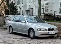 BMW 5 Touring (e39), gesehen in Pécs (Ungarn), Januar, 2020