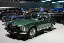 Mercedes-Benz Pagode, restauriert durch Brabus, ausgestellt auf dem Autosalon Genf, 2019.