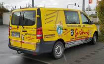 =MB Vito von Natursteine-STARK steht im Oktober 2019 in Petersberg