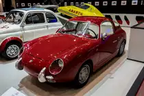 1957-er Abarth 500 Coupé, ausgestellt auf dem Autosalon Genf, 2019.