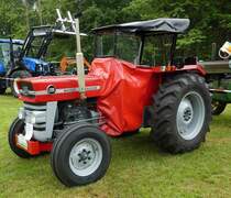 =MF 135 ausgestellt beim Köhlerfest in Bad Orb im Juni 2019