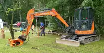 =Hitachi-Bagger, gesehen beim Köhlerfest in Bad Orb im Juni 2019