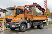 MAN der Firma SPIE steht im Oktober 2019 in Schlitz