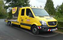 =MB Sprinter der Firma HESS steht beim Schlüter-Treffen am Kirchheimer See, 09-2019