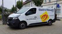 =Opel Vivaro von Elektro-NIEWALD steht im September 2019 in Detmold