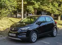 Opel/Vauxhall Mokka X, gesehen am 04-09-2020 in Pécs, Ungarn