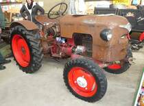 =Meili P11 SP, Bj. 1955, 18 PS, steht bei der Bulldog-Messe in Alsfeld, 10-2019