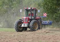 =Schlüter 1500 TVL bei der Feldarbeit, gesehen beim Schlüter-Treffen am Kirchheimer See, 09-2019