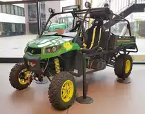 =John Deere Gator ausgestellt im John Deere-Forum Mannheim im November 2019