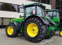 =John Deere 8345 R, ausgestellt im John Deere-Forum Mannheim im November 2019