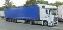 =MB Actros von DSO steht im Juli 2019 an der A 7