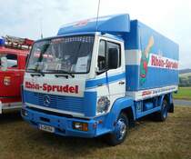 =MB 814 als Werbeträger für den Mineralbrunnen RHÖN-SPRUDEL steht bei der Oldtimerausstellung in Uttrichshausen, 07-2019