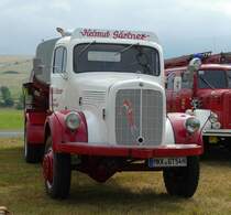 =MB Tankzug vom Fuhr- und Baggerbetrieb HELMUT GÄRTNER steht bei der Oldtimerausstellung in Uttrichshausen, 07-2019