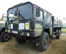 =MAN-Pritsche, ehem. Einsatzfahrzeug der BW, gesehen bei der Oldtimerausstellung in Uttrichshausen, 07-2019