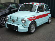 Abarth 850 TC. Besucherparkplatz der Düsseldorfer Classic Remise am 24.05.2020.