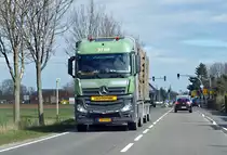 MB Actros Hängerzug Holztransport bei Euskirchen - 30.03.2020