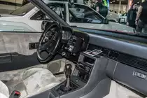 Interieur eines Isuzu Piazza Turbo vom Mitfahrersicht. Foto: AMTS, 03.2019, Budapest.
