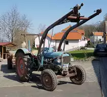 =Eicher Königstiger steht im März 2020 in Hünfeld-Großenbach