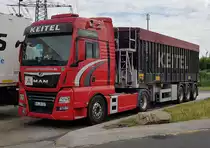 =MAN TGX-Sattelzug der Spedition KEITEL rastet im Mai 2020 an der A 3