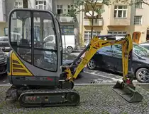 Ein Konventioneller Kettenbagger Wacker Neuson ET16. Aufgenommen am 13.06.2020.